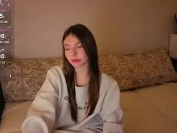 Chaturbate Free Porn Cam of let_me_seee