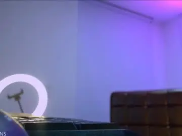 Chaturbate Best live sex cam show of aveline_nuit