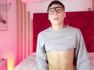 Chaturbate Live Sex Cam of connor_kings