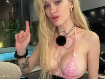 Chaturbate Adult Webcam of golden_alinee
