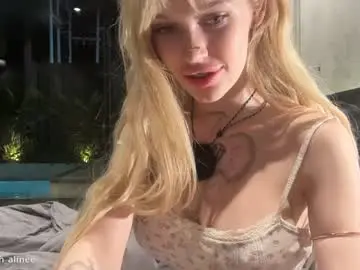 Chaturbate Watch Live Sex Cams of golden_alinee