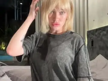 Chaturbate Best live sex cam show of golden_alinee