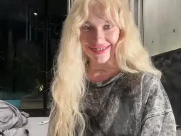 Chaturbate Live Sex of golden_alinee