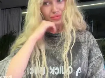 Chaturbate Free Porn Cam of golden_alinee