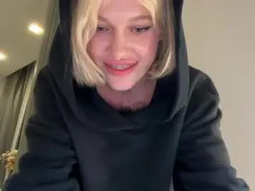 Chaturbate Sex Cam of golden_alinee