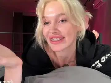 Chaturbate Nude Webcam of golden_alinee