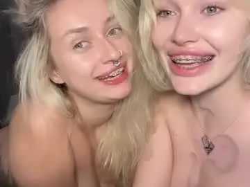Chaturbate Free Live Porn of golden_alinee