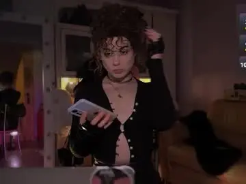 Chaturbate Watch Live Sex Cams of sun_for_you