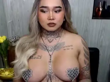 Chaturbate Adult Webcam of urfabtattooqueen