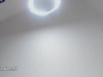 Chaturbate Sex Cam of bella_adams_