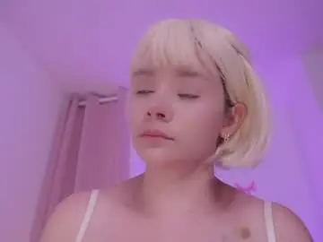 Chaturbate Free Live Porn of bella_adams_