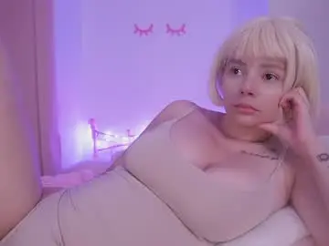 Chaturbate Best live sex cam show of bella_adams_