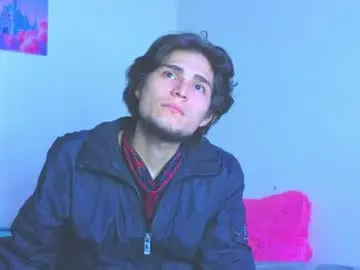 Chaturbate Live Sex Cam of holy_taby_