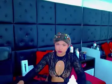 Chaturbate Best live sex cam show of iisalombardi