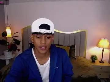 Chaturbate Live Sex Cam of jhos_padill