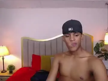 Chaturbate Live Sex Cam of jhos_padill