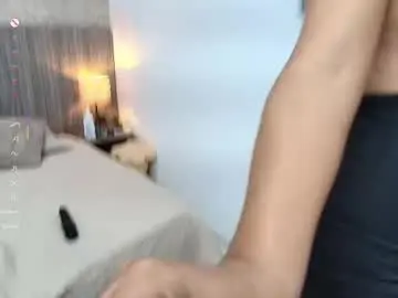 Chaturbate Live Sex Cam of jimena_salazar