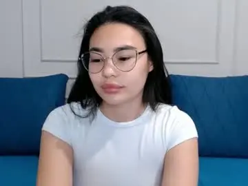 Chaturbate Live Sex Cam of little_v1rgin_angel