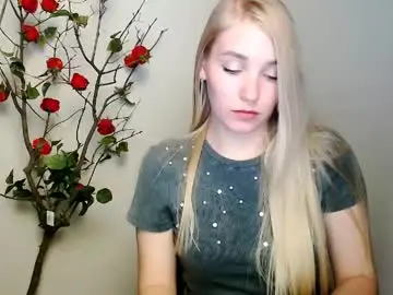 Chaturbate Watch Live Sex Cams of _snow_queen__