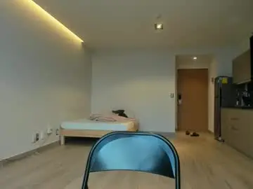 Chaturbate Live Sex Cam of benthebodybuilder