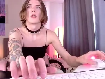 Chaturbate Adult Webcam of midwestemoqueen