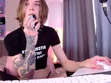 Chaturbate Best live sex cam show of midwestemoqueen