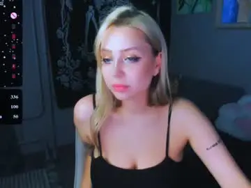 Chaturbate Adult Video Chat of monalauu