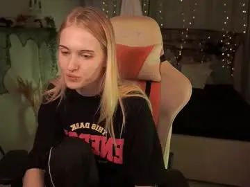 Chaturbate Adult Webcam of monicavelen