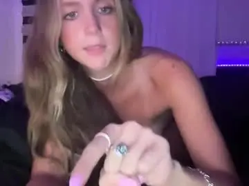 Chaturbate Free Porn Cam of paisleyluvv