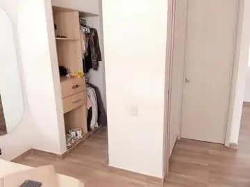 Chaturbate Watch Live Sex Cams of rose_sscott