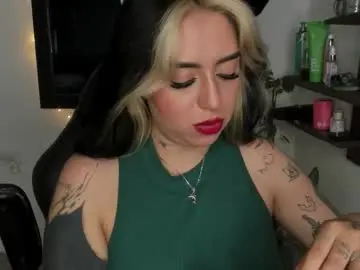 Chaturbate Best live sex cam show of annikamerliahh_