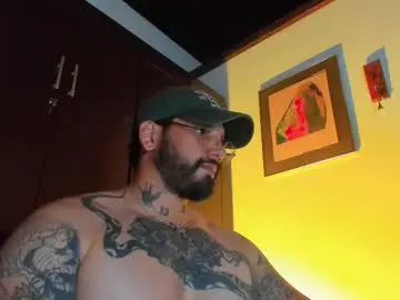 Chaturbate Watch Live Sex Cams of camilomayer