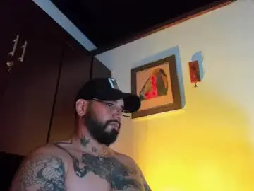 Chaturbate Free Porn Cam of camilomayer