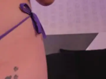 Chaturbate Live Sex of violeta_marquez
