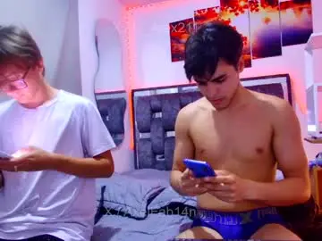 Chaturbate Live Porn of alex_and_fabian