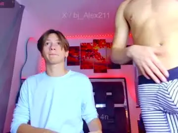Chaturbate Sex Cam of alex_and_fabian