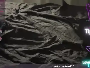 Chaturbate Sex Cam of gloryaaaa