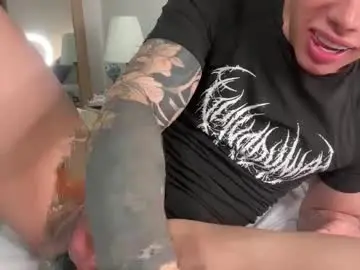 Chaturbate Watch Live Sex Cams of zamuel_18