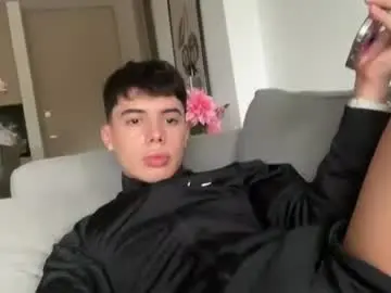 Chaturbate Adult Webcam of zamuel_18