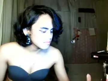 Chaturbate Best live sex cam show of zianzamora4