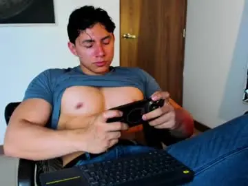 Chaturbate Live Porn of alexander_classy