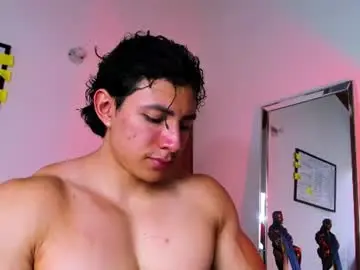 Chaturbate Best live sex cam show of alexander_classy