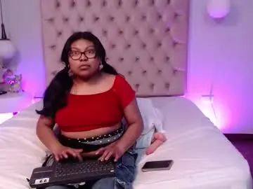 Chaturbate Watch Live Sex Cams of kiri_black_