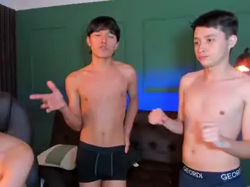 Chaturbate Free Porn Cam of wallen_house