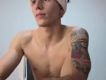 Chaturbate Live Sex Cam of cristopher23_