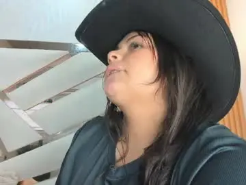 Chaturbate Free Live Porn of eimy_curvy