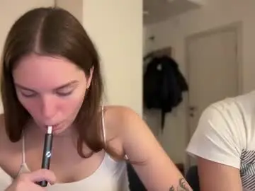 Chaturbate Sex Chat of frenzyfoxs