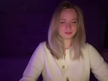 Chaturbate Free Live Porn of moonlit_kiss_