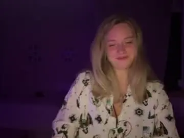 Chaturbate Adult Video Chat of moonlit_kiss_