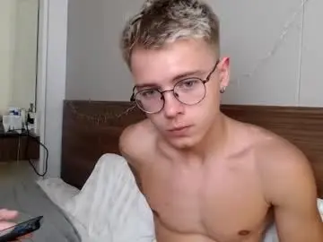 Chaturbate Private Sex Chat of nikikerry_cum_